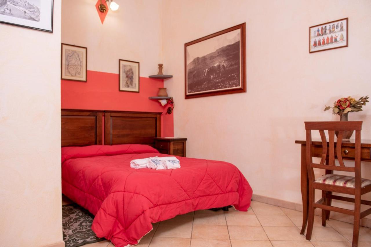 Agriturismo Nuragh'Elighe Sindia Ngoại thất bức ảnh