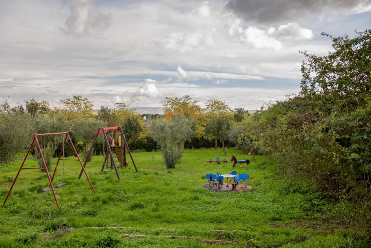 Agriturismo Nuragh'Elighe Sindia Ngoại thất bức ảnh
