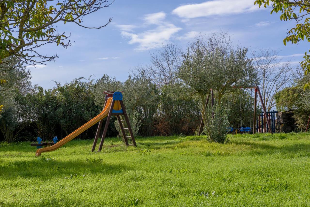 Agriturismo Nuragh'Elighe Sindia Ngoại thất bức ảnh