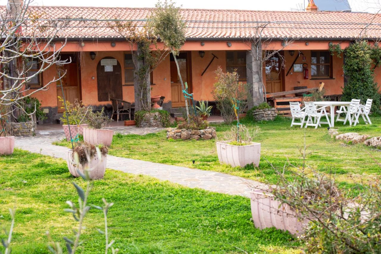 Agriturismo Nuragh'Elighe Sindia Ngoại thất bức ảnh
