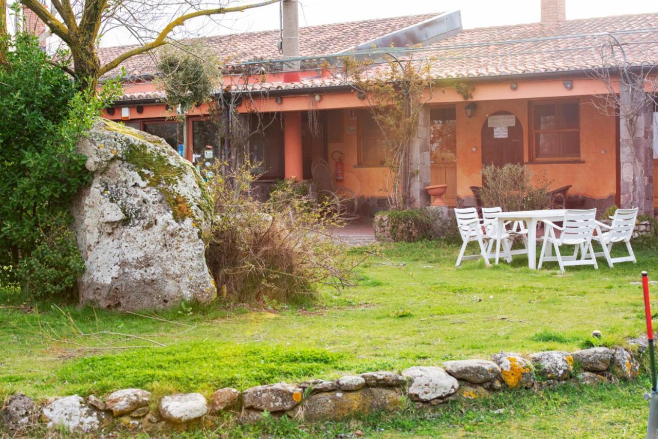 Agriturismo Nuragh'Elighe Sindia Ngoại thất bức ảnh