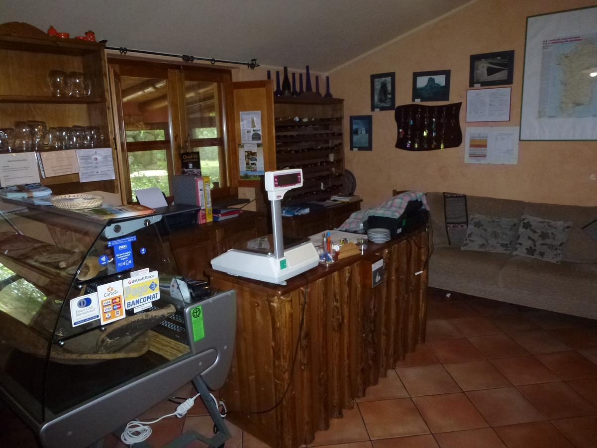 Agriturismo Nuragh'Elighe Sindia Ngoại thất bức ảnh