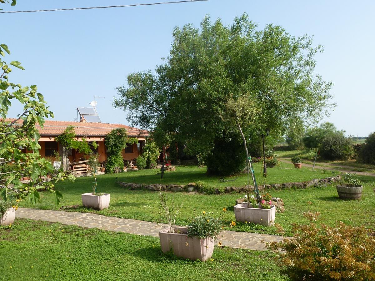 Agriturismo Nuragh'Elighe Sindia Ngoại thất bức ảnh