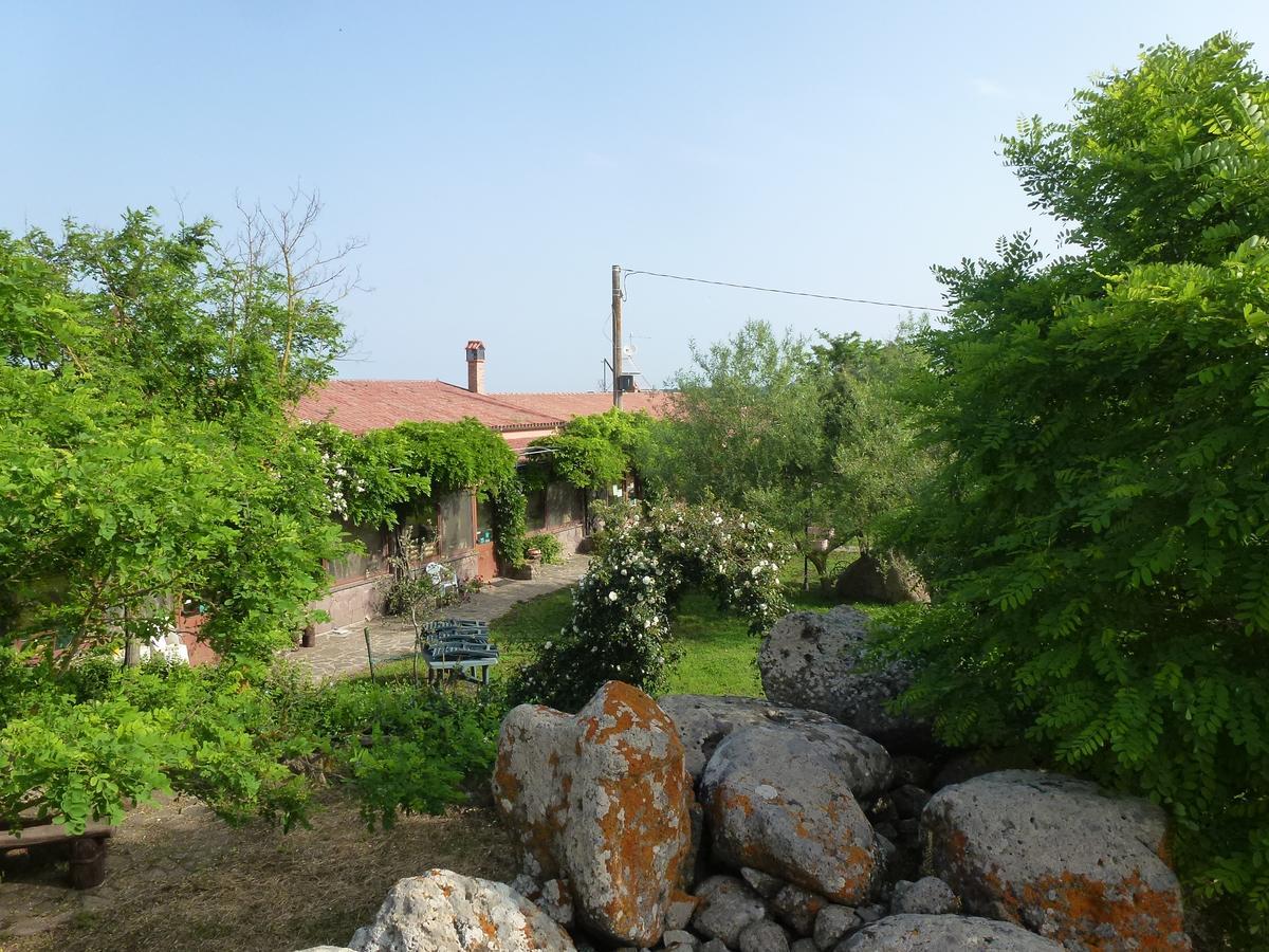 Agriturismo Nuragh'Elighe Sindia Ngoại thất bức ảnh