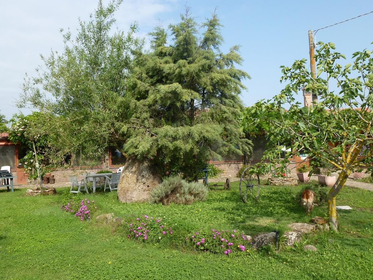 Agriturismo Nuragh'Elighe Sindia Ngoại thất bức ảnh